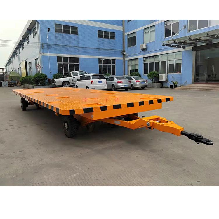 8.2T中型乐竞（中国）全挂车