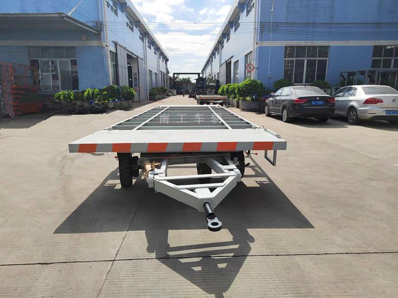 16T乐竞（中国）骨架式全挂车