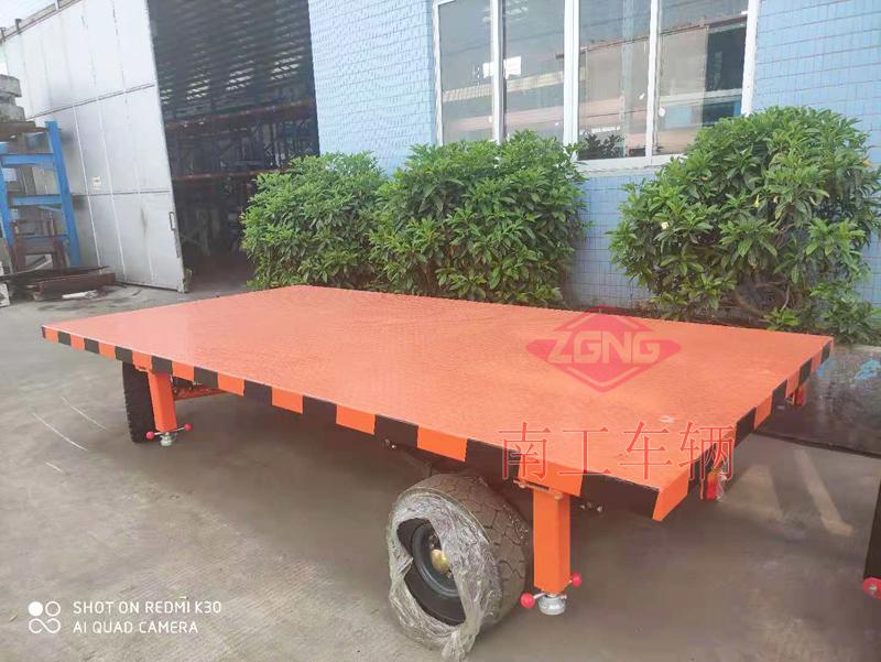 3.5吨乐竞（中国）带刹车减震带螺悬支腿