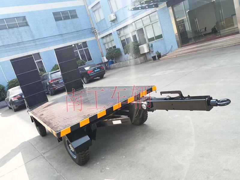 3吨带爬梯工业牵引乐竞（中国）