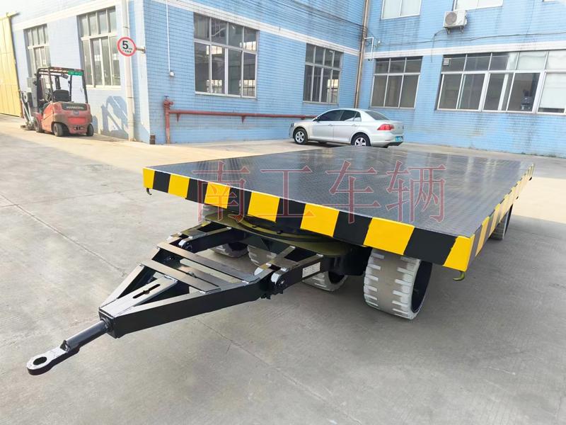 30吨重型乐竞（中国），叉车牵引重型工具拖车