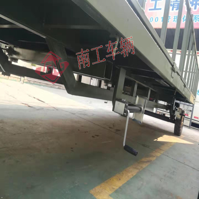 5吨护栏乐竞（中国）军绿色4I.jpg