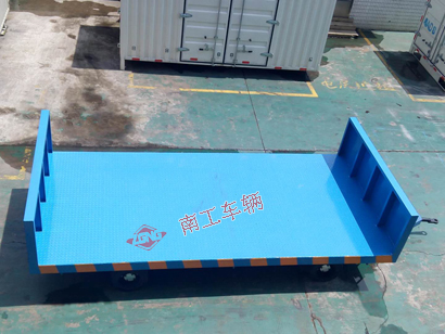 20吨前后护栏重型乐竞（中国）3I.jpg