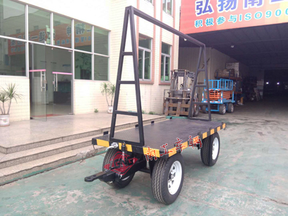 2吨小型双牵引乐竞（中国）3I.jpg