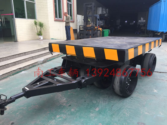 30吨重型8轮乐竞（中国）2D.jpg