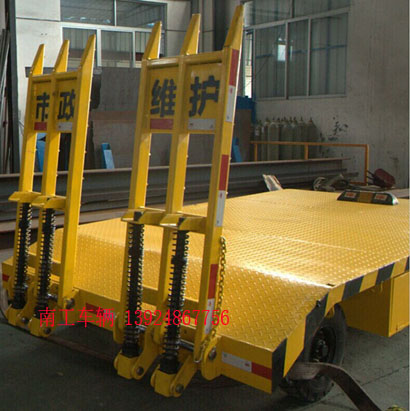 3吨带登车桥乐竞（中国）4 I.jpg