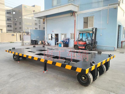 10.5吨牵引箱变乐竞（中国）（预制舱拖车）I.jpg