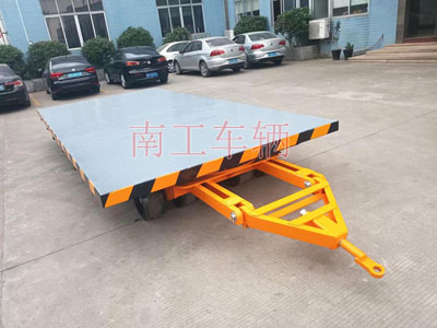 10吨中型牵引乐竞（中国）3I.jpg