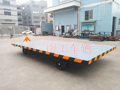 10吨中型牵引乐竞（中国）I.jpg
