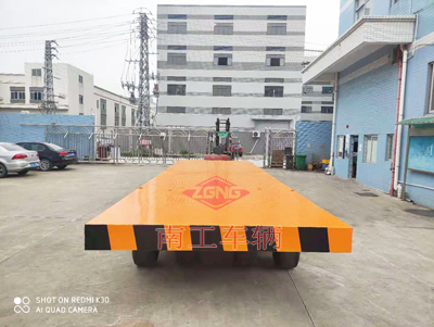 30吨重型乐竞（中国）带四个转盘2I.jpg