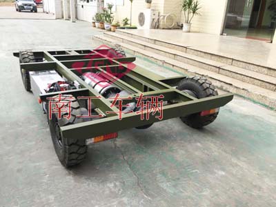 1.5吨电动手动乐竞（中国）底盘2I.jpg