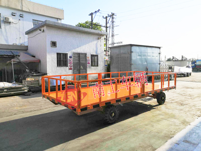 5吨护栏型乐竞（中国） 全挂车3I.jpg