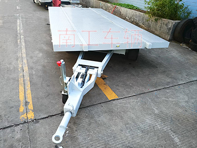 大型船体运输乐竞（中国）3I.jpg