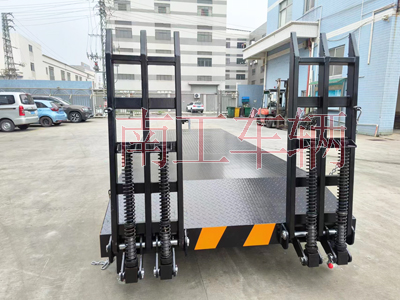 6吨带爬梯移动乐竞（中国）3I.jpg