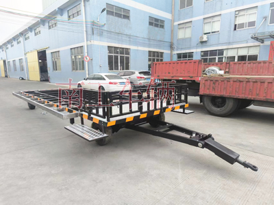 5.5吨牵引乐竞（中国）带小箱子3I.jpg
