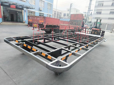 5.5吨牵引乐竞（中国）带小箱子I.jpg