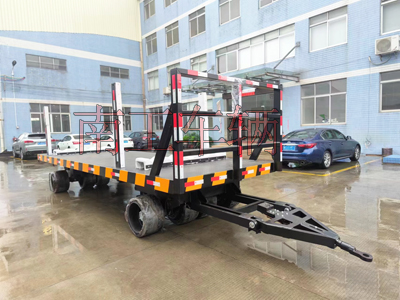 30T重型乐竞（中国） 带活动插装立柱工具拖车1I.jpg