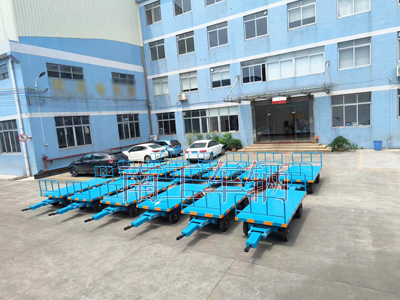 3吨全挂式牵引乐竞（中国）可拆护栏I.jpg