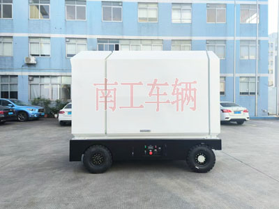 2吨电动乐竞（中国） 飞翼式工具拖车3I.jpg