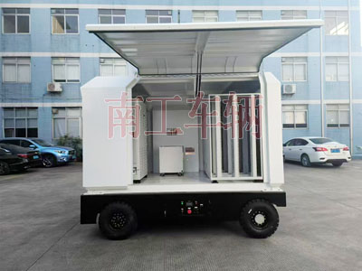 2吨电动乐竞（中国） 飞翼式工具拖车4I.jpg