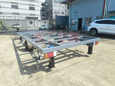 7吨骨架式ATV乐竞（中国） 2轮灰色工具拖车3I.jpg