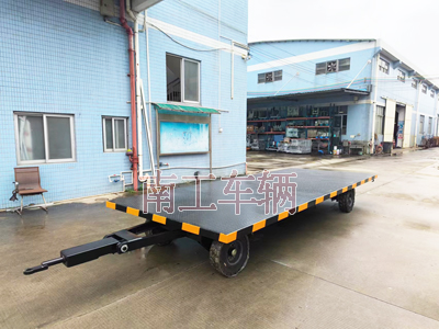 6吨牵引乐竞（中国） 工业全挂拖车1I.jpg
