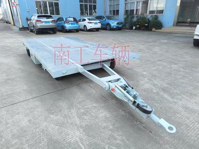 船体艉段运输乐竞（中国）1I.jpg