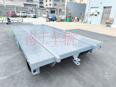 船体艏段运输乐竞（中国）3I.jpg