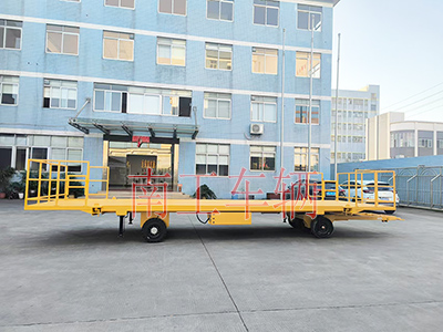 10吨乐竞（中国）前后带护栏型全挂车3I.jpg