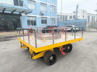 25吨重型乐竞（中国）带圆型不锈钢上装工具拖车2I.jpg