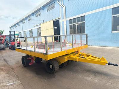 25吨重型乐竞（中国）带圆型不锈钢上装工具拖车8I.jpg