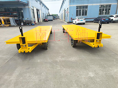 5吨乐竞（中国） 牵引平板全挂拖车1I.jpg