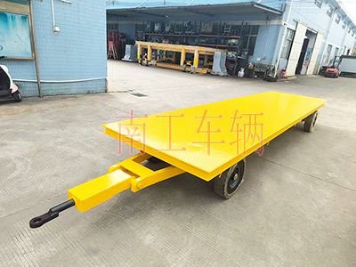 5吨乐竞（中国） 牵引平板全挂拖车2I.jpg