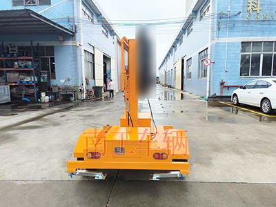 0.5吨小型LED交通诱导屏道路指示牌交通警示工具拖车3I.jpg
