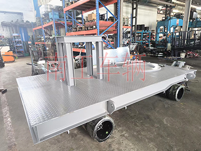 5吨牵引乐竞（中国） 带上装架2I.jpg