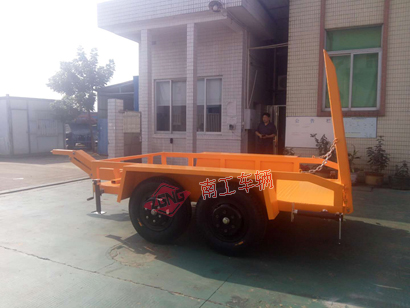 3吨ATV乐竞（中国） 小轿车拖车4I.jpg