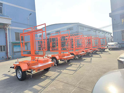 0.2吨带太阳能LED交通诱导屏工具拖车5I.jpg